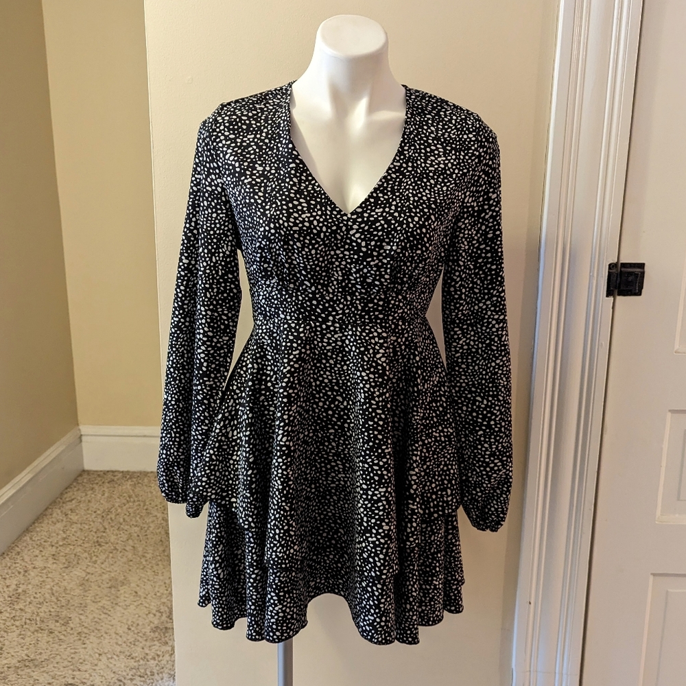 SheIn black abstract polkadot long sleeve dress size small